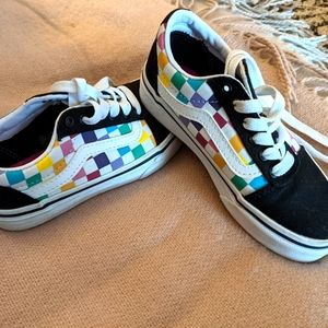 Girls toddler size 12 checkered ahoes